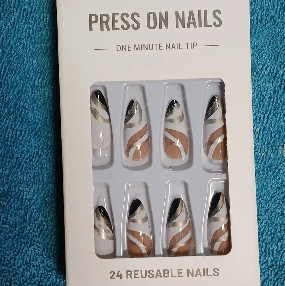 Brown gold white black reusable press on nails 24 piece kit new